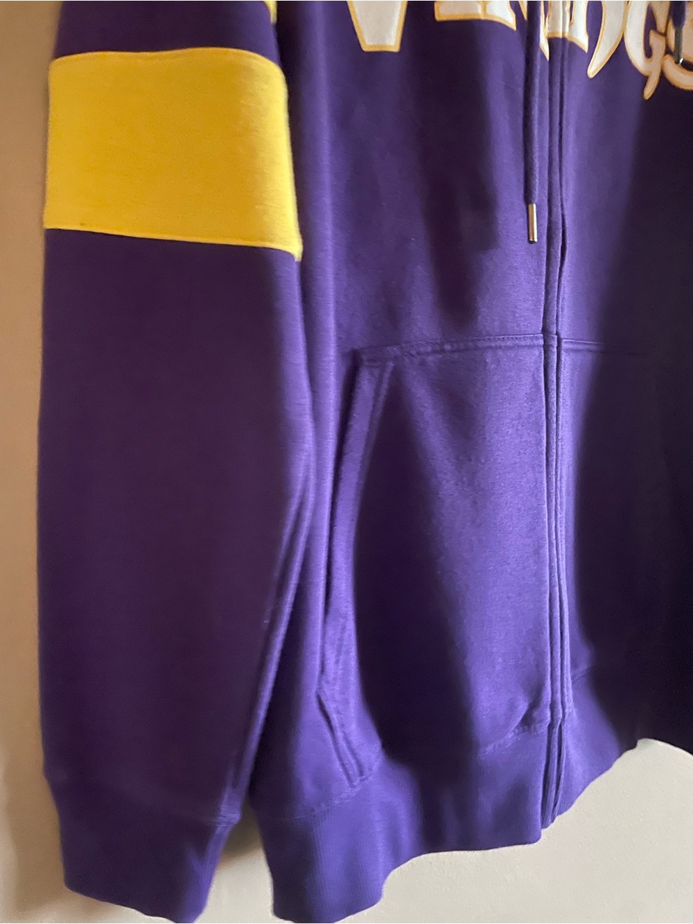NFL Purple and Gold Vikings Full-Zip Hoodie – Size Large EUC - Picture 9 of 15